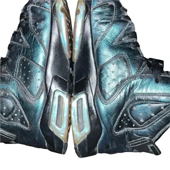 Jordan Retro 6 Chameleon Boys Shoes Size 6.5Y - Picture 6 of 11